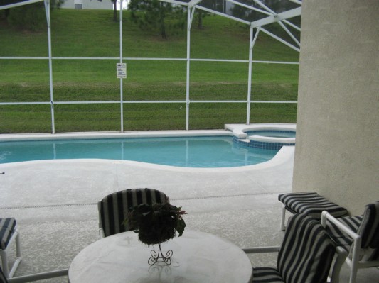 pool view fra huset